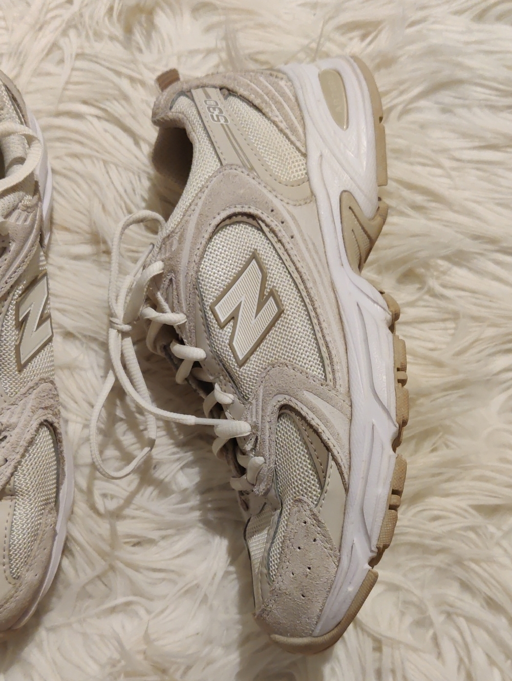 New Balance 530 Running Shoes - Picture 3 of 11